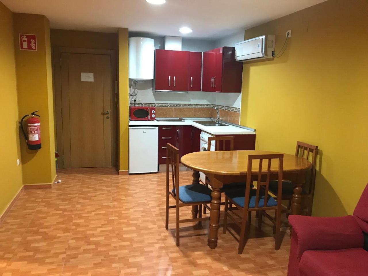 Apartamentos Duquesa Sierra Nevada Pinos Genil Dış mekan fotoğraf
