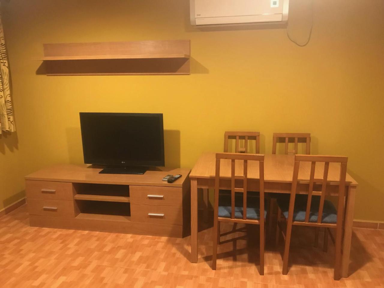 Apartamentos Duquesa Sierra Nevada Pinos Genil Dış mekan fotoğraf